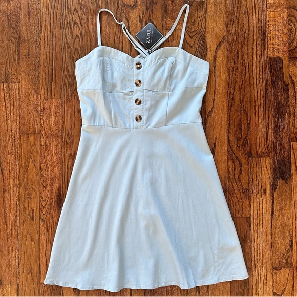 🦋 NWT Zaful Button Crisscross Cami Dress Baby Blue Small 4 - Picture 3 of 11